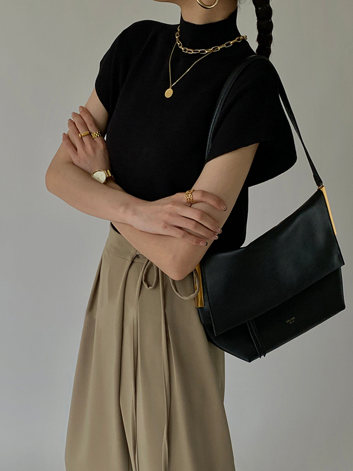 Mock Neck Sleeveless Knit Vest in Solid Colours