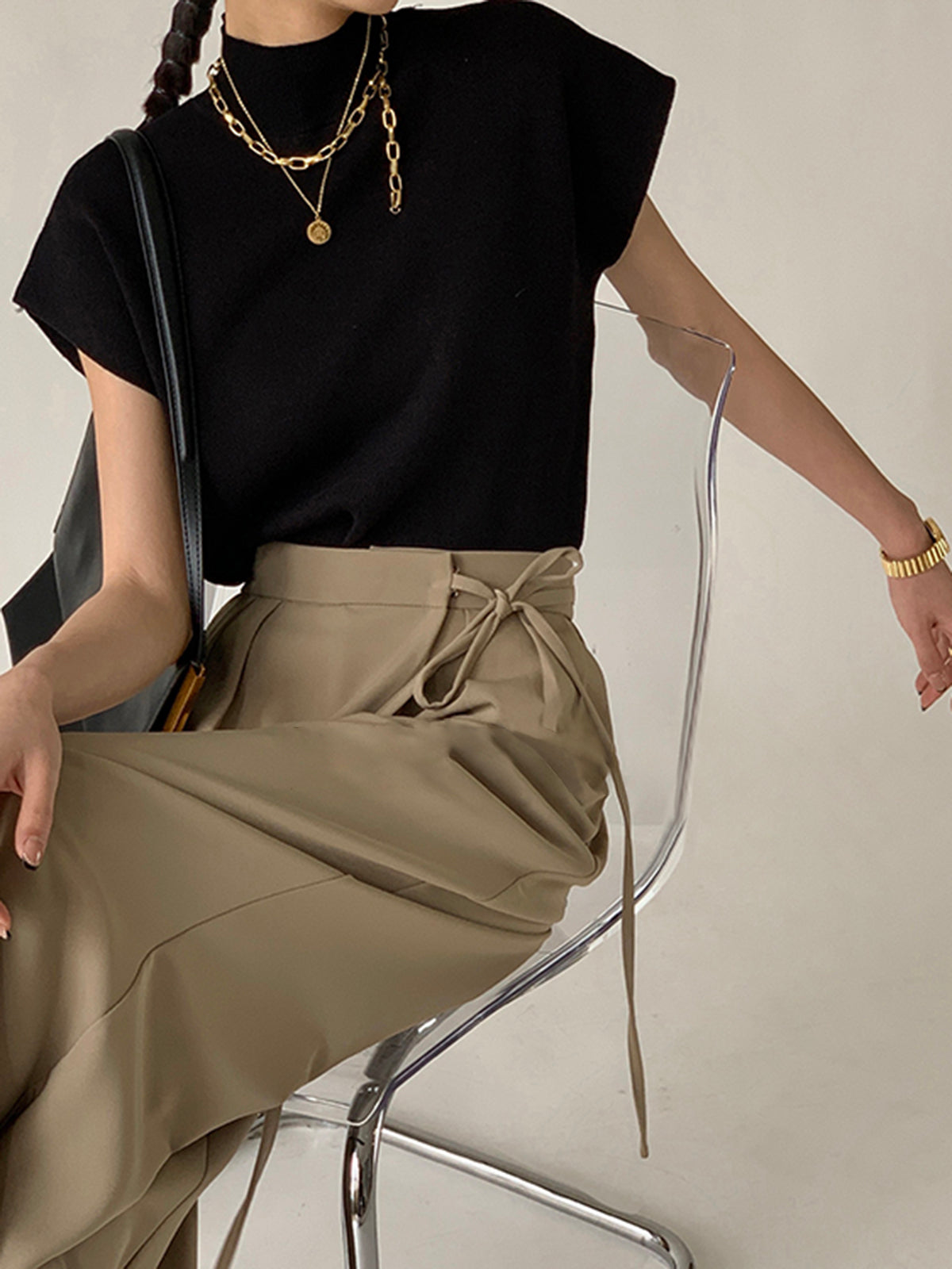 Mock Neck Sleeveless Knit Vest in Solid Colours